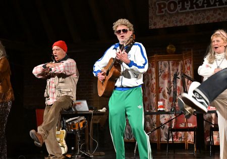 Vijf kwartier onversneden Groningse gein en heerlijke muziek