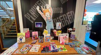 Thematafel Assepoester bij Bibliotheek Stadskanaal